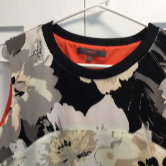 NWOT Gorgeous Ladies Summer Dress - Picture 4 of 10